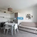 Wave 2 Apartment
